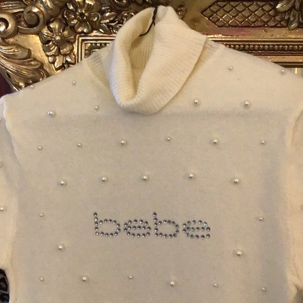 Bebe short sleeve soft sweater